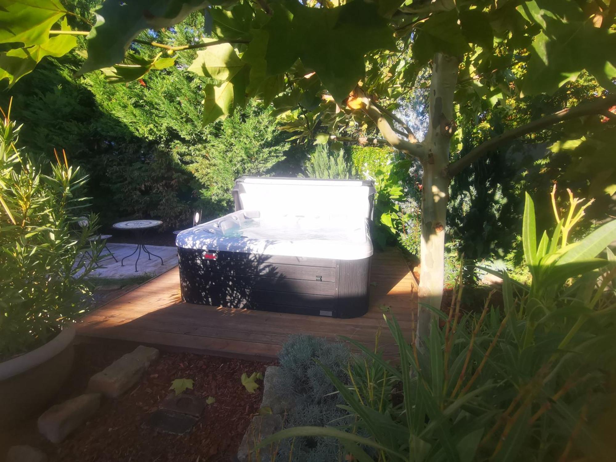 Kuria Apartman With Private Jacuzzi And Pool Βουδαπέστη Εξωτερικό φωτογραφία